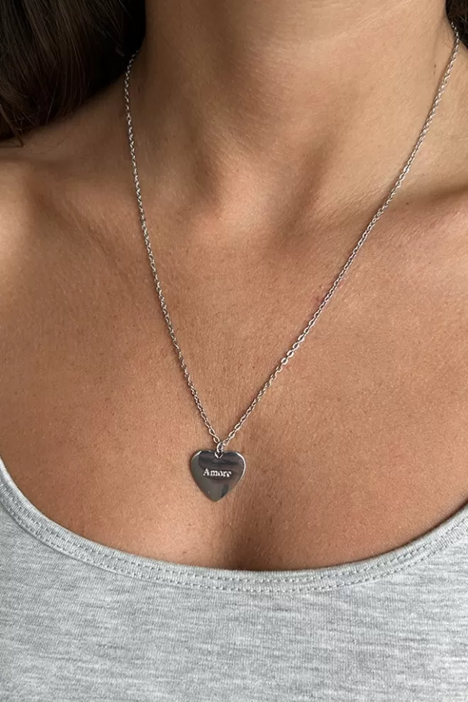 Accessoires*Subdued Heart necklace | Collection 2023 |