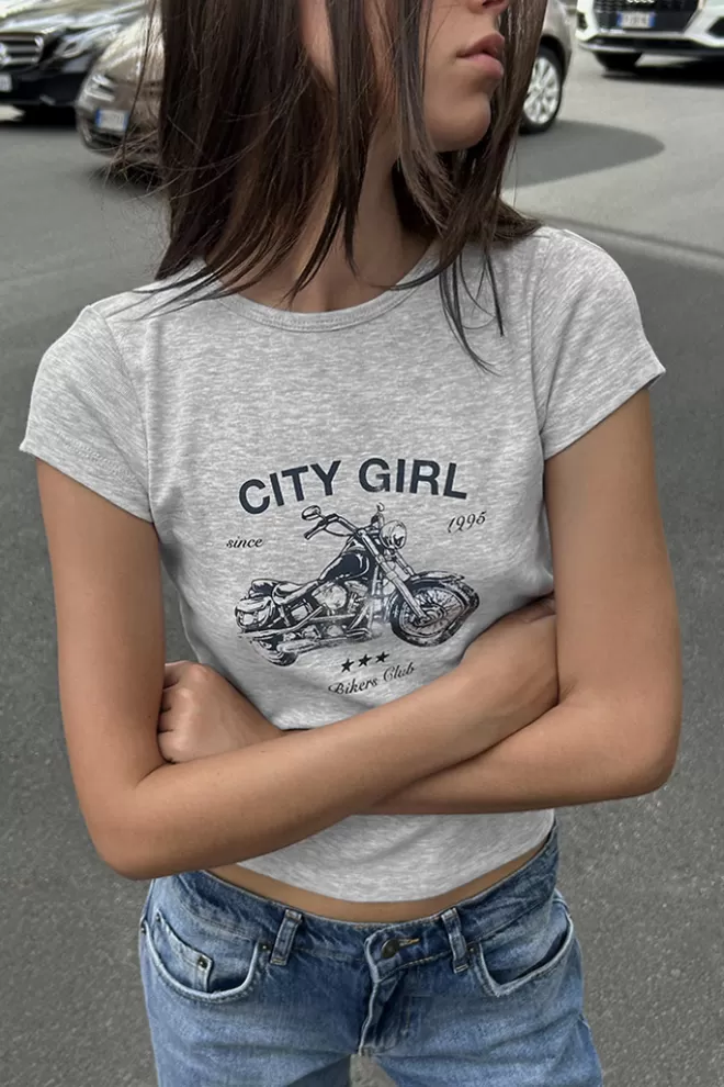 Graphics*Subdued T-shirt City Girl | Collection 2023 |