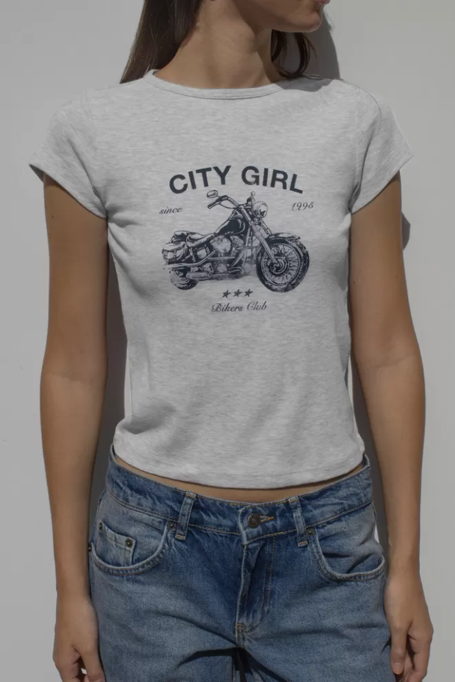 Graphics*Subdued T-shirt City Girl | Collection 2023 |